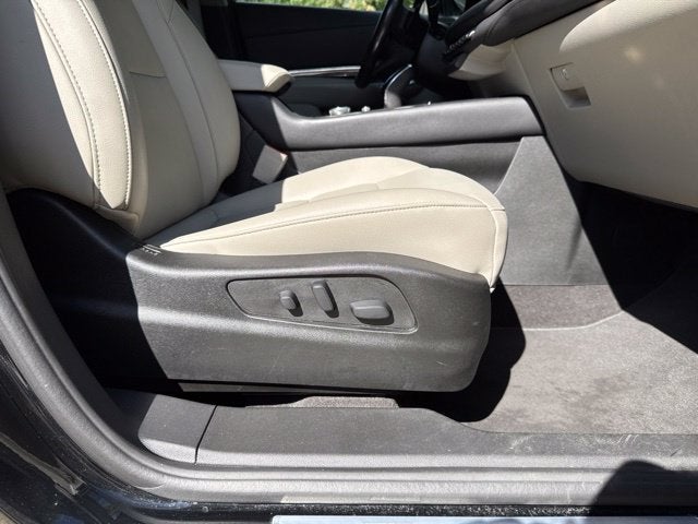 2021 Cadillac XT4 FWD Luxury