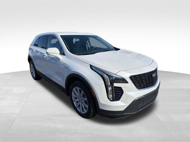 2022 Cadillac XT4 Luxury