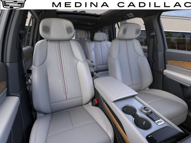 2027 Cadillac VISTIQ Sport