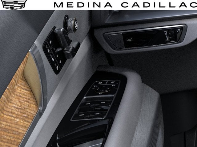 2027 Cadillac VISTIQ Sport