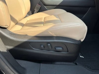 2024 Cadillac XT4 Luxury