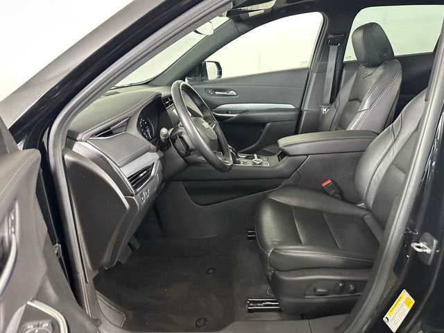 2023 Cadillac XT4 AWD Premium Luxury