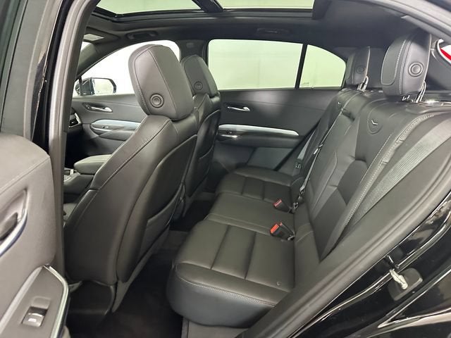 2023 Cadillac XT4 AWD Premium Luxury