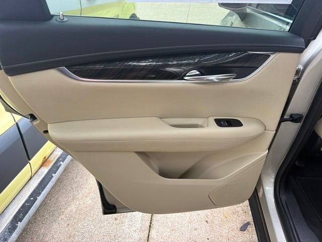 2017 Cadillac XT5 FWD