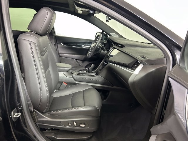 2023 Cadillac XT5 FWD Premium Luxury