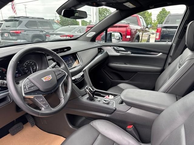 2025 Cadillac XT5 Premium Luxury