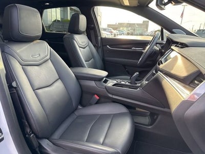 2023 Cadillac XT5 Premium Luxury
