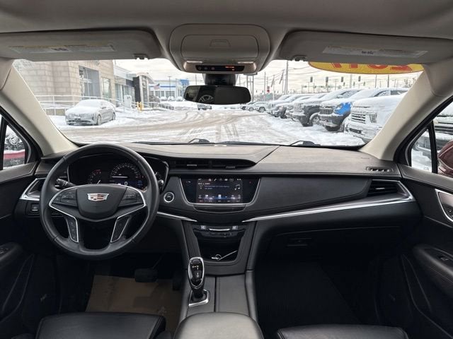 2017 Cadillac XT5 Luxury AWD