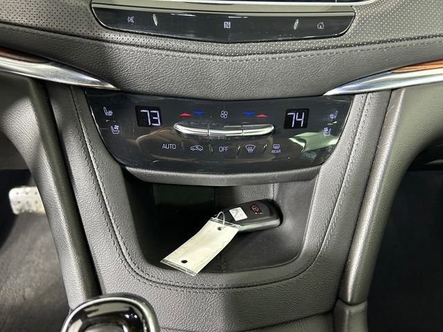 2021 Cadillac XT5 AWD Premium Luxury