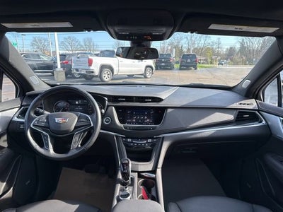 2023 Cadillac XT5 Premium Luxury