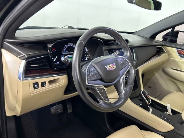 2019 Cadillac XT5 Premium Luxury AWD