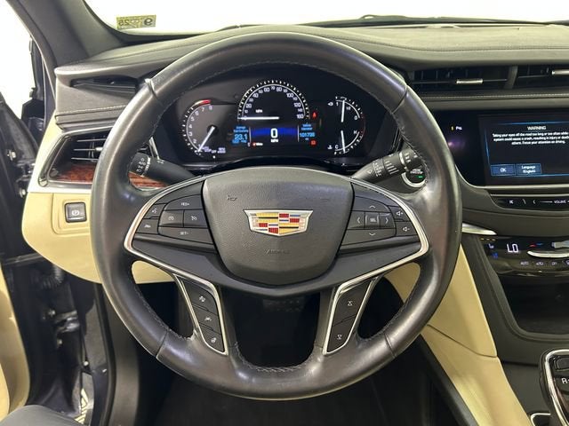 2018 Cadillac XT5 Premium Luxury AWD