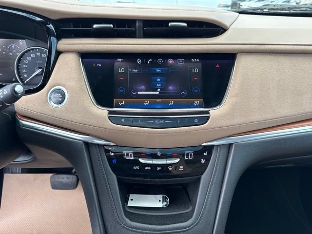 2017 Cadillac XT5 Platinum AWD