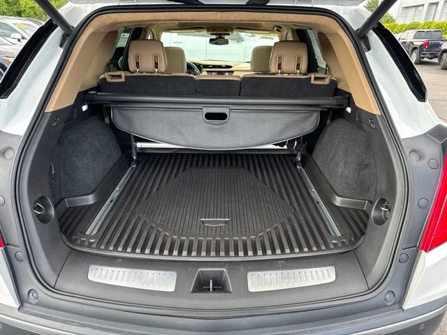 2017 Cadillac XT5 Platinum AWD