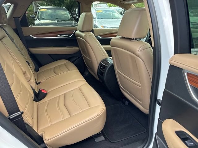 2017 Cadillac XT5 Platinum AWD