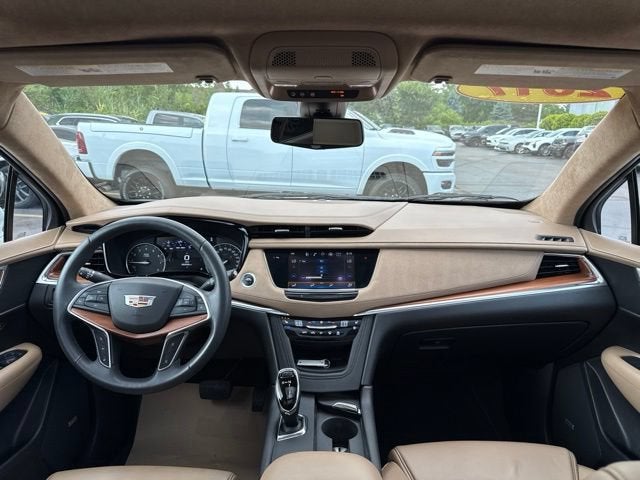 2017 Cadillac XT5 Platinum AWD