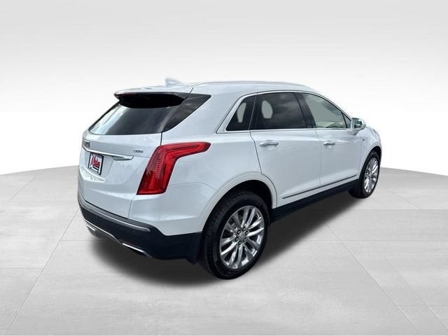 2017 Cadillac XT5 Platinum AWD