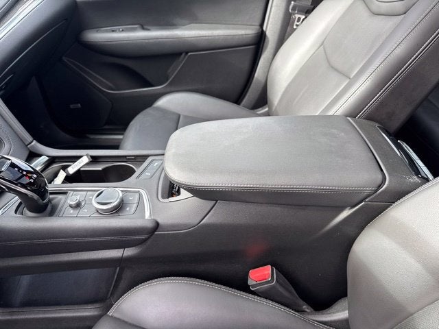 2024 Cadillac XT5 Sport