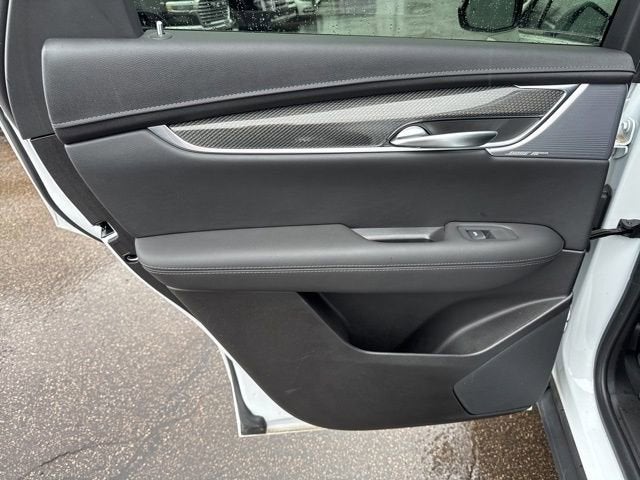 2023 Cadillac XT5 Sport