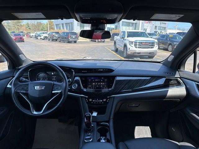 2023 Cadillac XT6 Premium Luxury