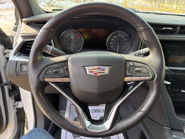 2021 Cadillac XT6 Premium Luxury