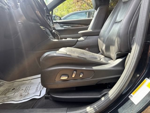 2023 Cadillac XT6 AWD Premium Luxury