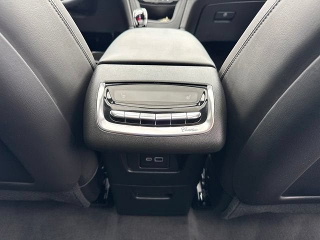 2025 Cadillac XT6 Sport