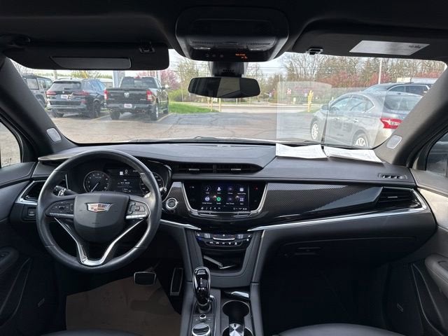 2024 Cadillac XT6 Sport