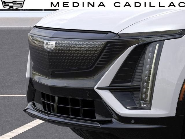2025 Cadillac LYRIQ Sport 2