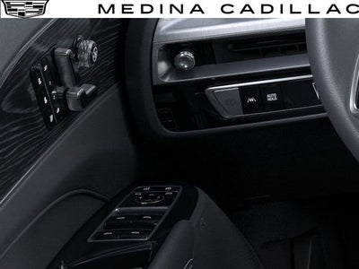 2025 Cadillac LYRIQ Sport 2