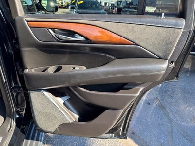 2019 Cadillac Escalade Luxury
