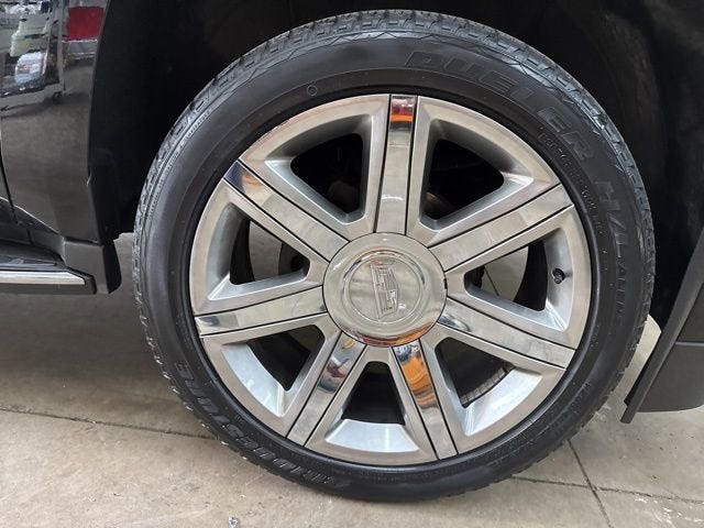 2017 Cadillac Escalade Luxury
