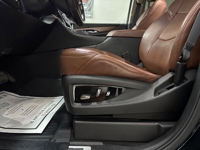 2017 Cadillac Escalade Luxury