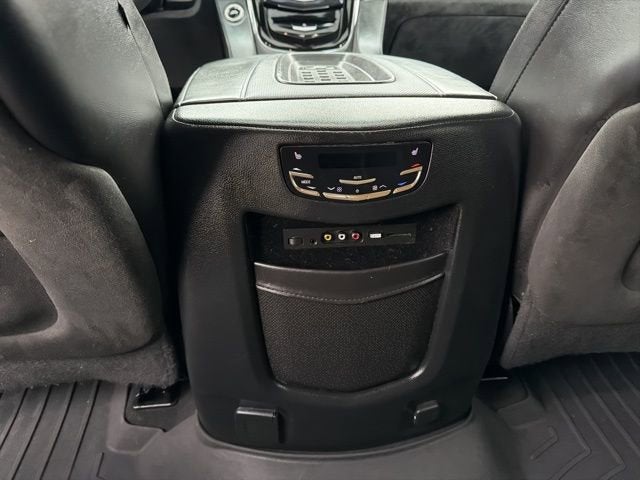 2016 Cadillac Escalade Platinum