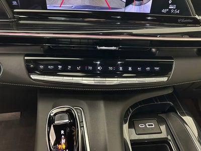 2024 Cadillac Escalade Sport