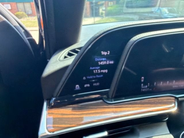 2023 Cadillac Escalade ESV Premium Luxury