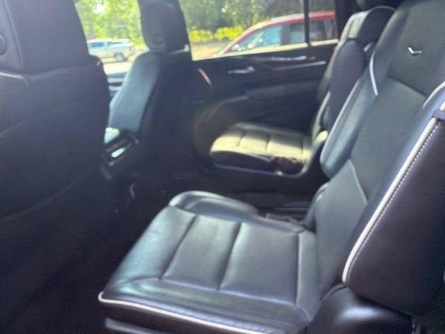 2023 Cadillac Escalade ESV Premium Luxury