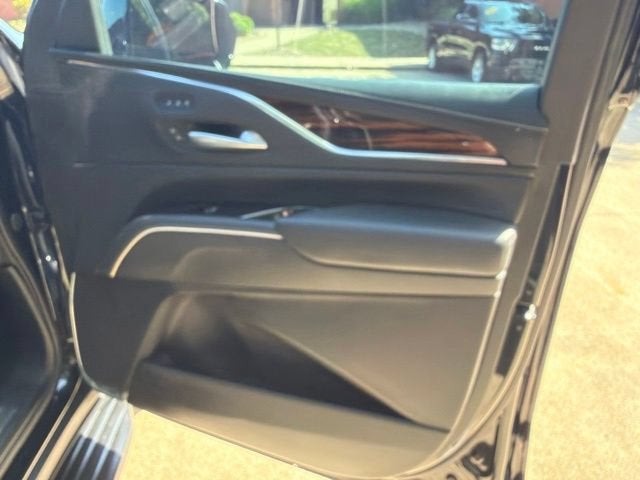 2023 Cadillac Escalade ESV Premium Luxury