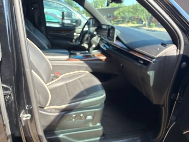 2023 Cadillac Escalade ESV Premium Luxury