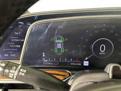 2022 Cadillac Escalade ESV Premium Luxury