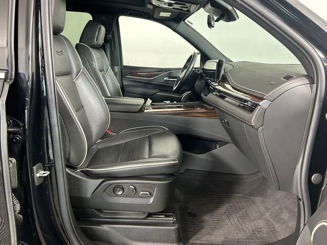 2022 Cadillac Escalade ESV Premium Luxury