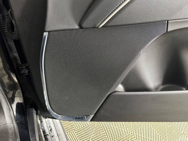 2022 Cadillac Escalade ESV Premium Luxury