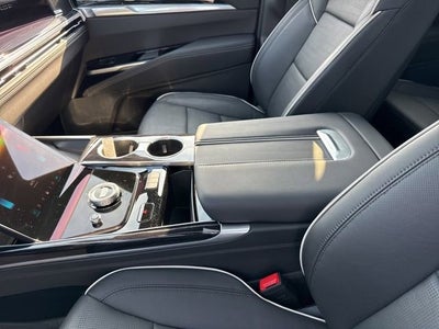 2025 Cadillac Escalade Sport
