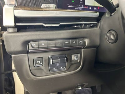 2025 Cadillac Escalade Sport Platinum