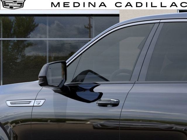 2025 Cadillac ESCALADE IQ Luxury 2