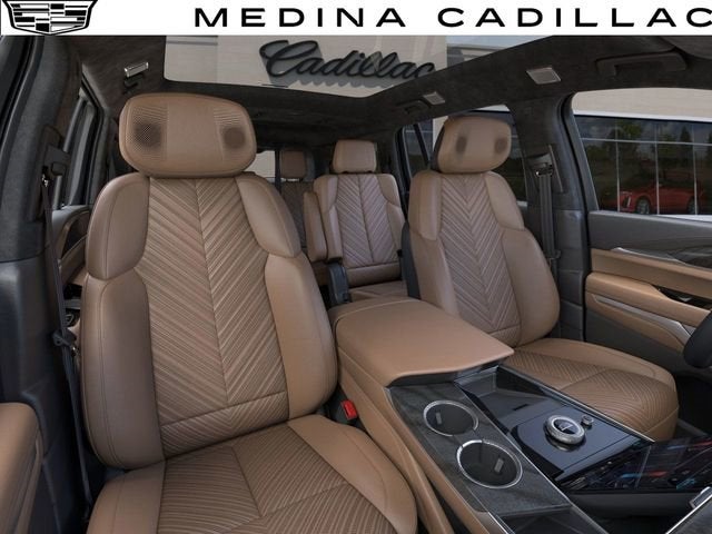 2025 Cadillac ESCALADE IQ Luxury 2