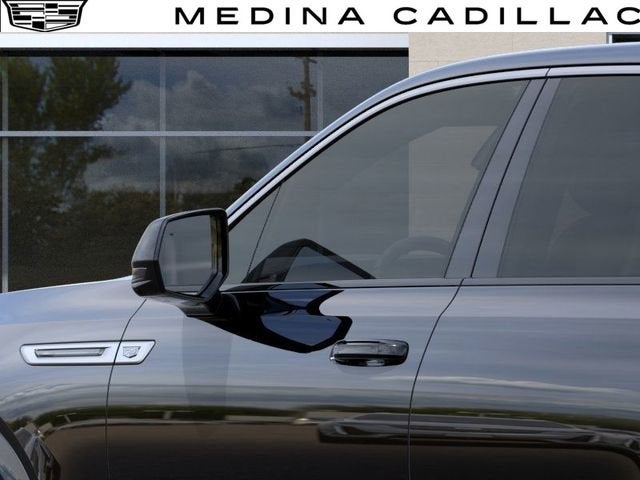 2025 Cadillac ESCALADE IQ Sport 2