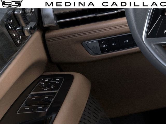 2025 Cadillac ESCALADE IQ Sport 2