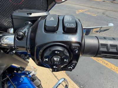 2024 HARLEY-DAV Touring Base