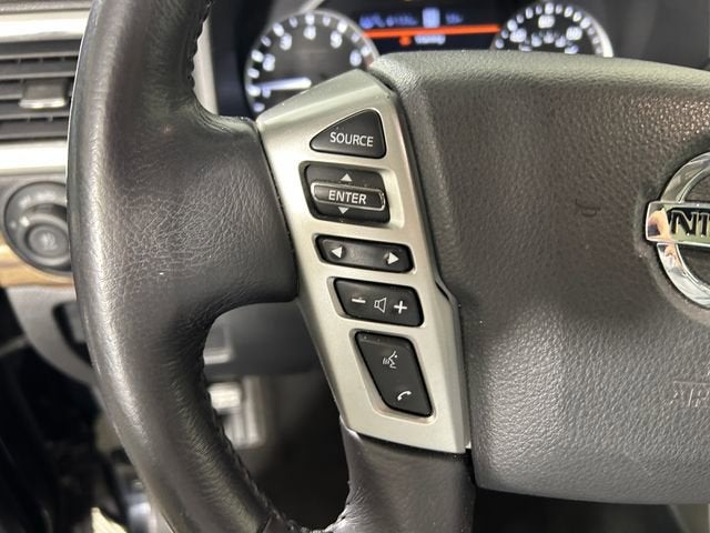 2021 Nissan Titan SL